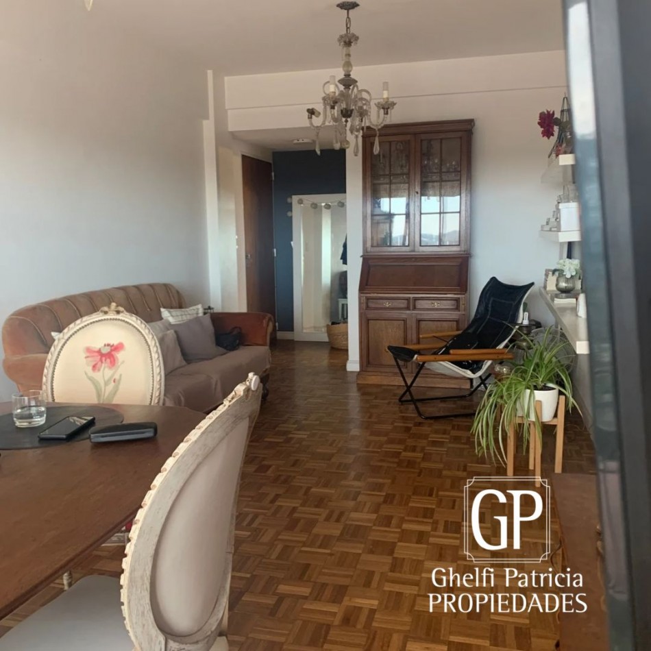 DEPARTAMENTO A LA VENTA. EDIFICIO APOLO