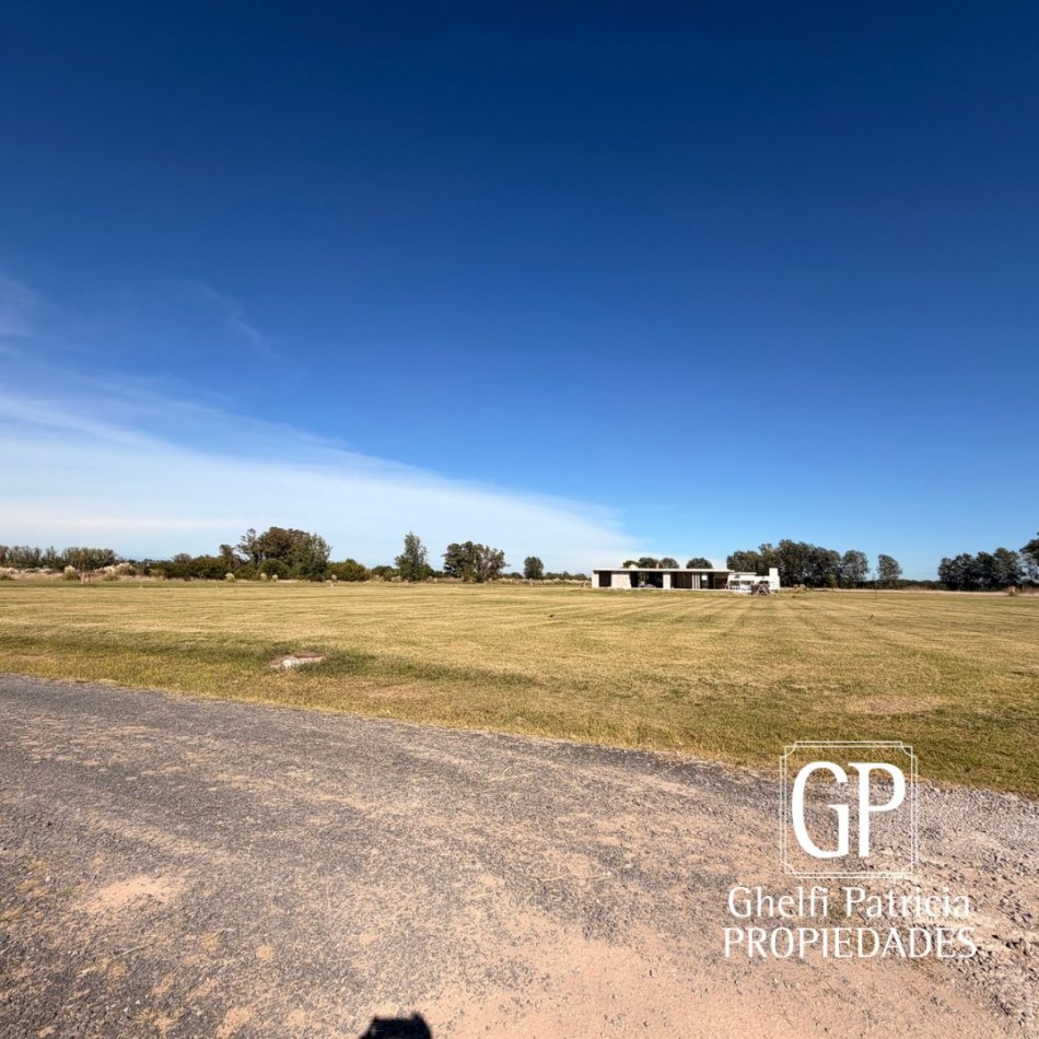 LOTE EN VENTA, SANTA CATALINA, CLUB DE CAMPO.