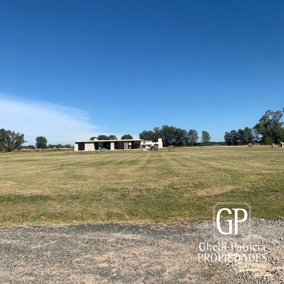 LOTE EN VENTA, SANTA CATALINA, CLUB DE CAMPO.