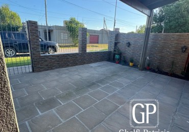 VENTA CASA 24 Y 51